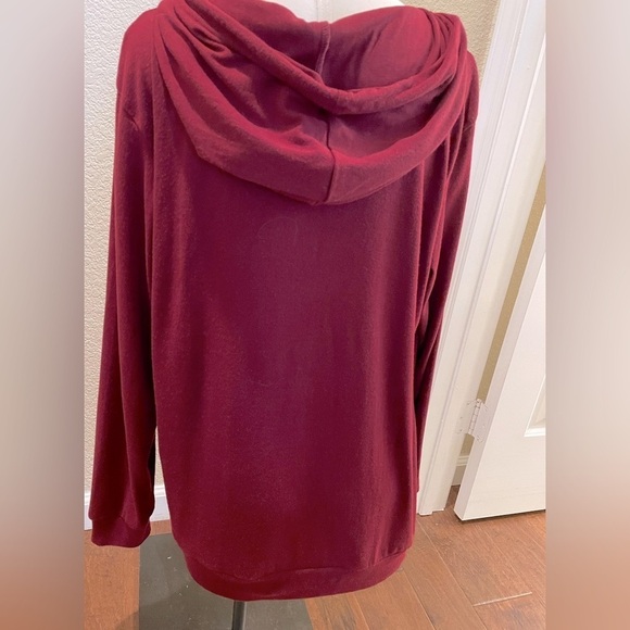 Pull over Tunic Hoodie - Picture 2 of 3